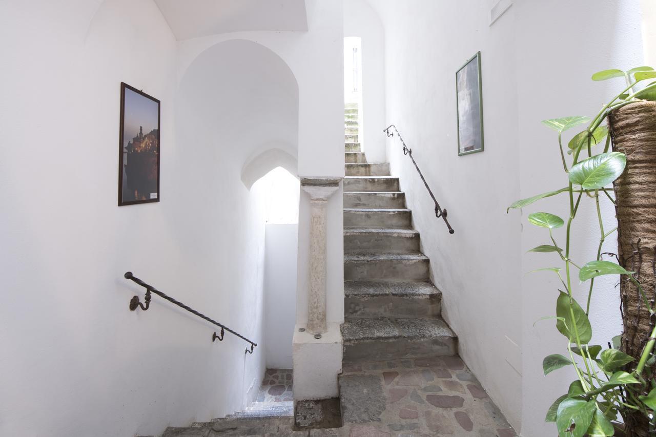 Diecisedici Amalfi