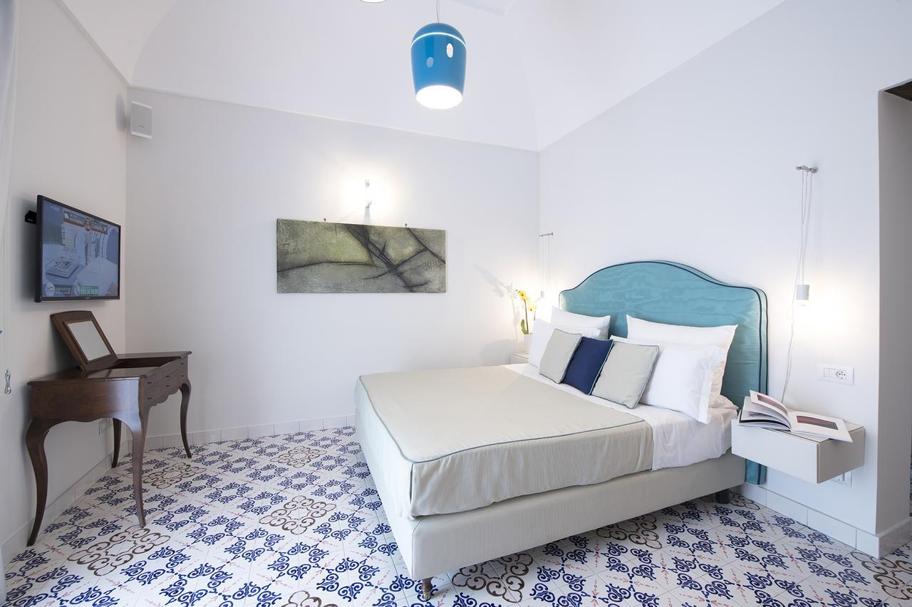 Diecisedici Guest house