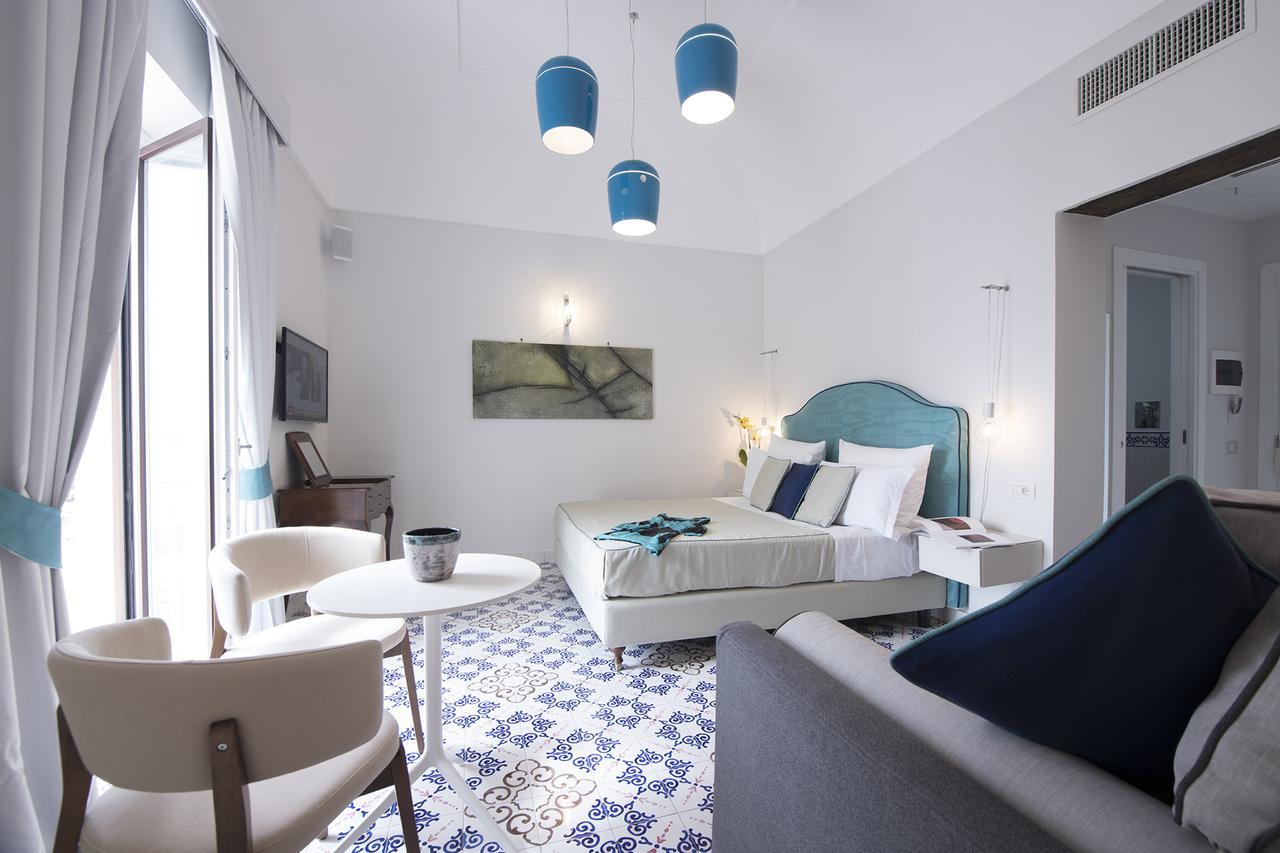 Diecisedici Guest house