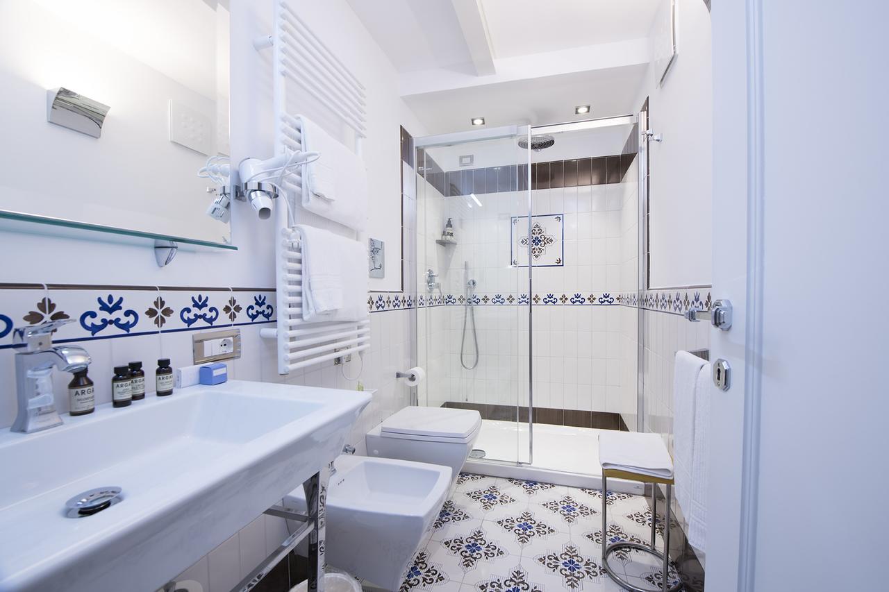 Diecisedici Guest house